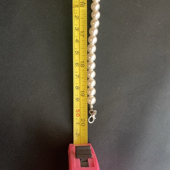 White Faux Pearl Necklace with Small Rhinestone Ball and Tear Drop Shaped Bead - Picture 10 of 11